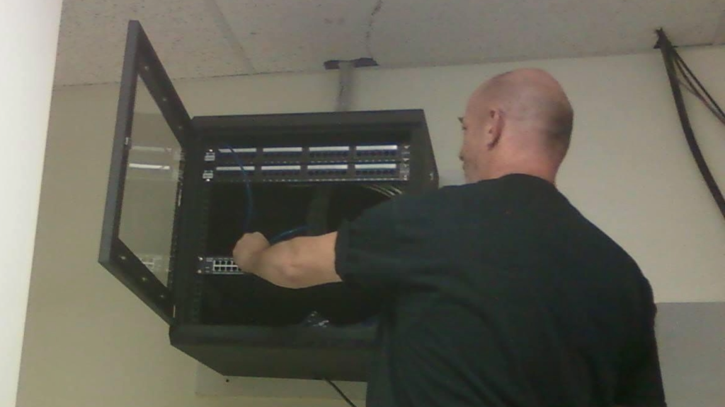 OFFICIAL BRIEF | Review of a Way to Install a New Network Rack and Tips ...