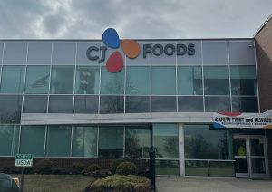 What to Expect During Commercial Cabling Projects 1 commercial cabling project job site